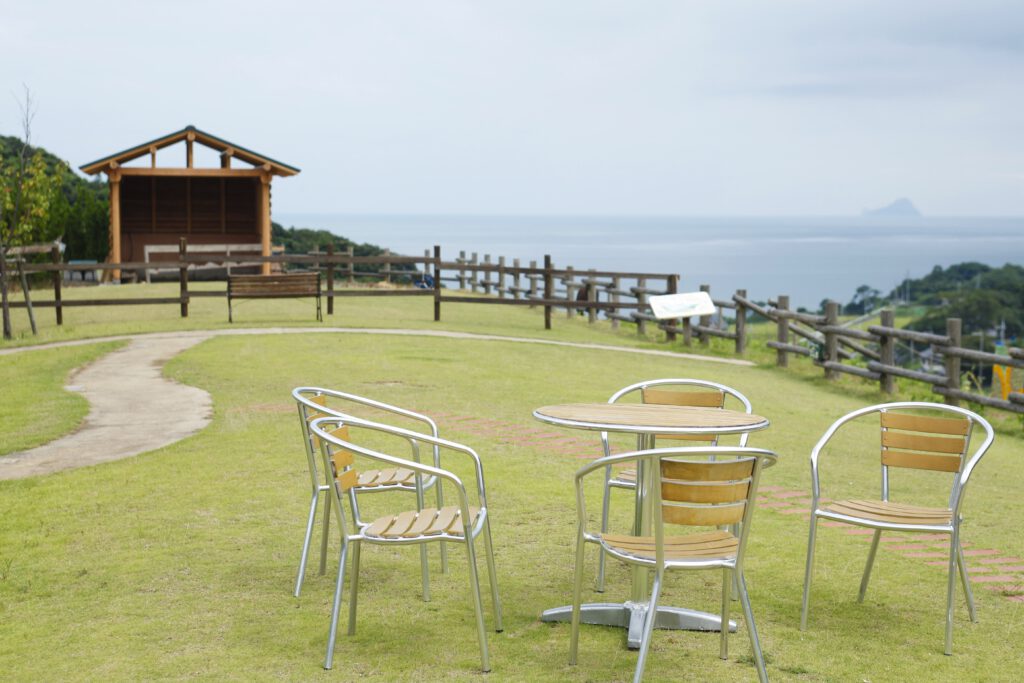“Fururu Farm” (Looking out on the Sea of Japan)