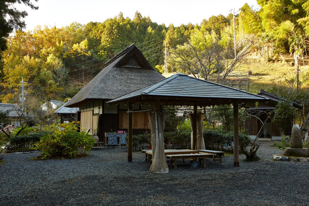Birthplace of Nagatani Souen: Fall Foliage 1