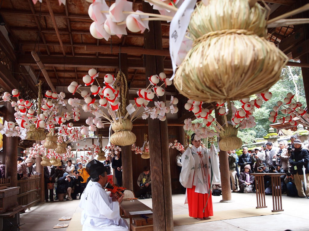 餅花祭：相楽神社